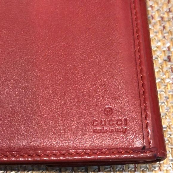 GUCCI GUCCISSMA Wine Patent Leather Continental Bifold Wallet Gold Heart Lock - Picture 12 of 16